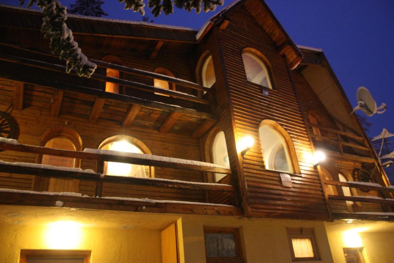 Villa Rustika Яхорина Экстерьер фото