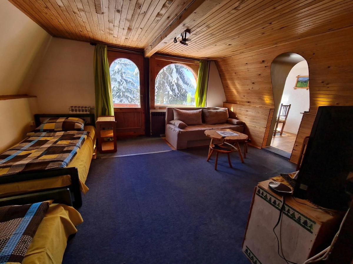 Villa Rustika Яхорина Экстерьер фото